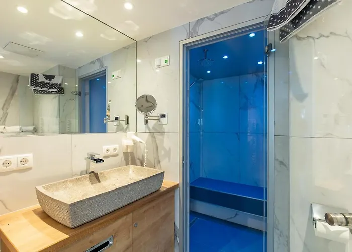 萨斯基亚旅馆 招待所 索尔登