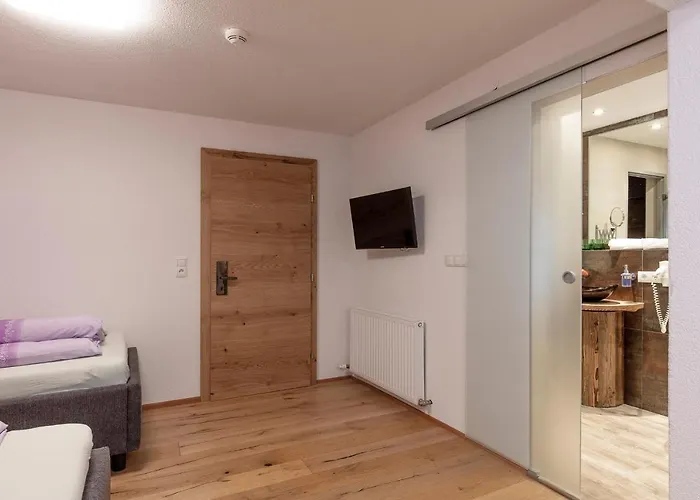 招待所 萨斯基亚旅馆 4*