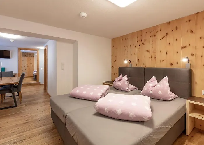 萨斯基亚旅馆 索尔登