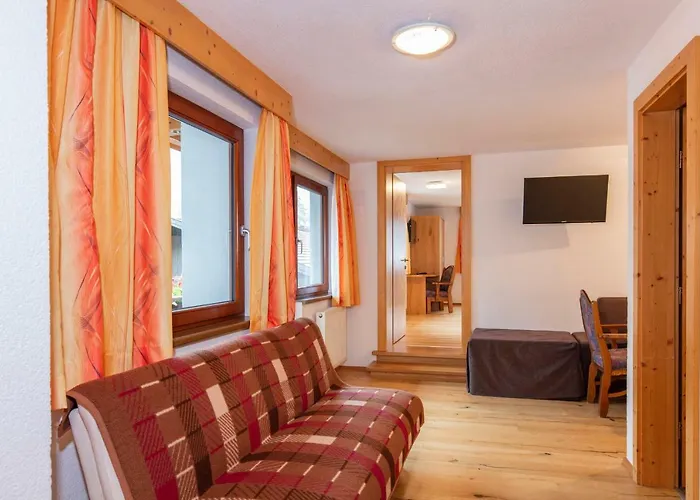 招待所 萨斯基亚旅馆 4*