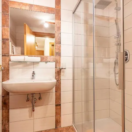 Affittacamere Haus Saskia Sölden